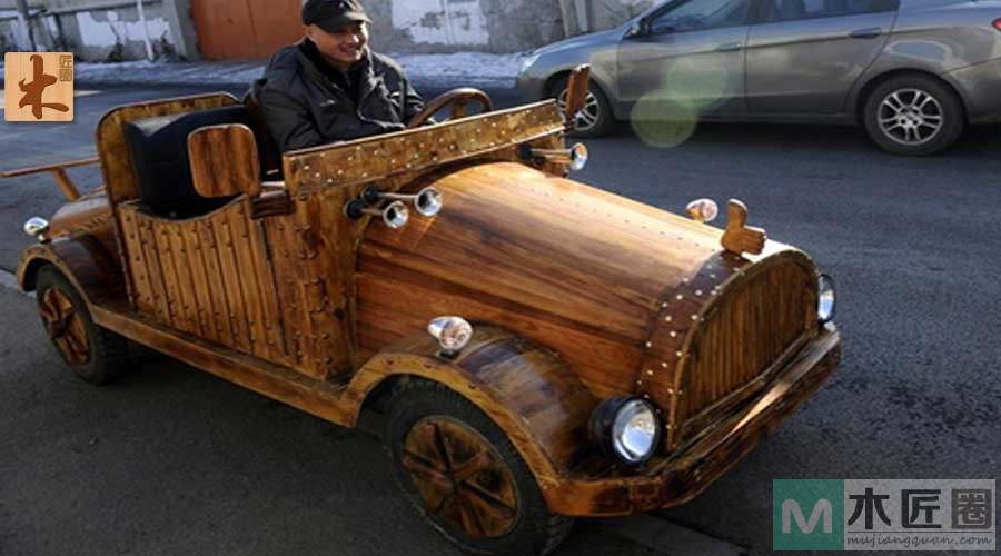 帅爆！八级木匠打造木质电动轿车，时速可飙50码