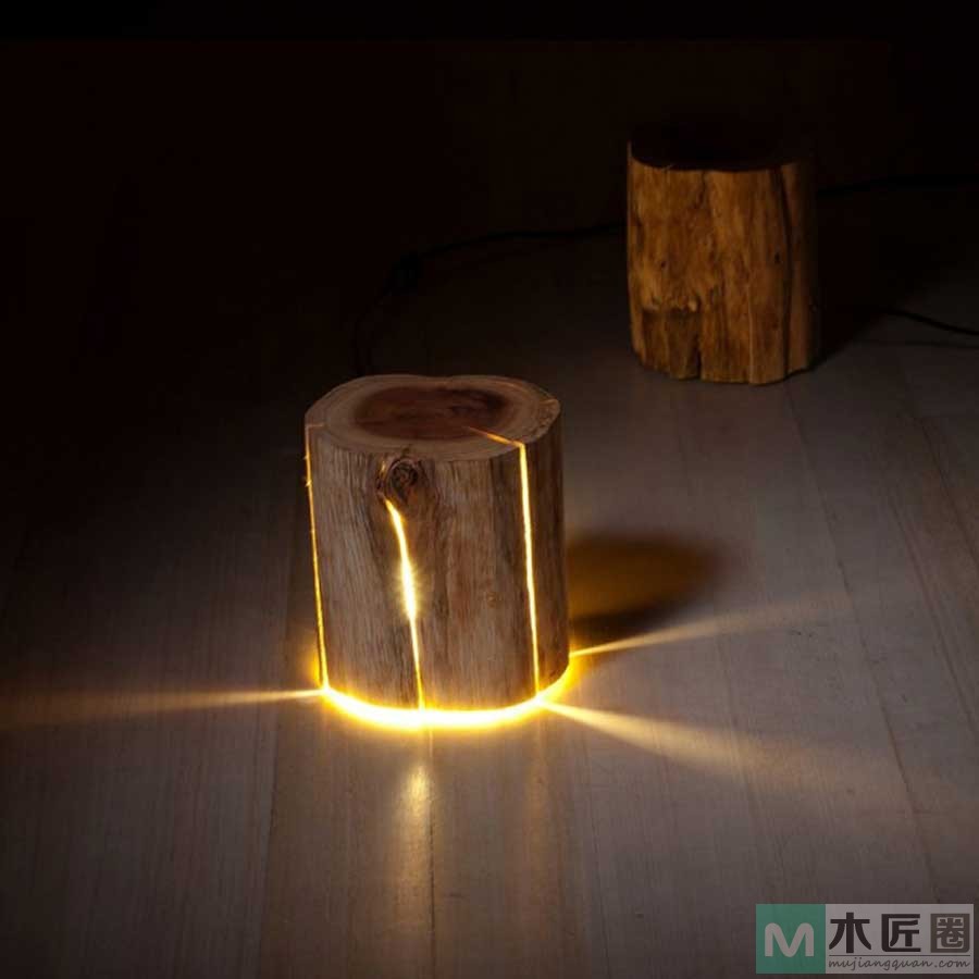 来自澳洲的家具设计师 ，用树桩灯的温暖光芒