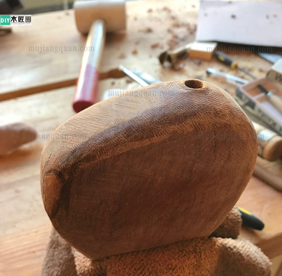 木工爱好达人，分享木质插花瓶的做法图解方法