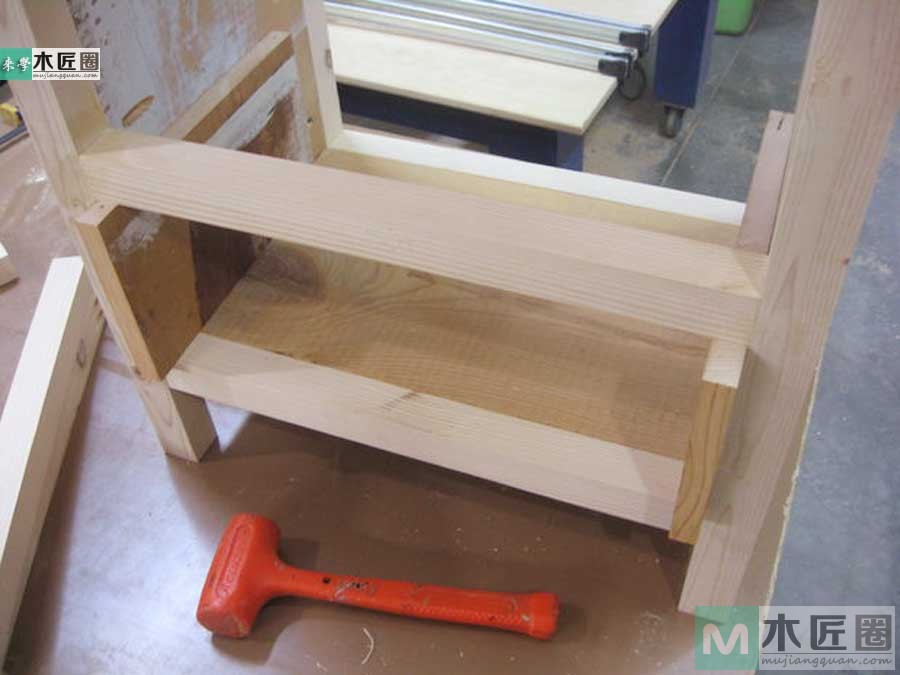 木工爱好者，用最简单的方法一步步制作实木床头柜