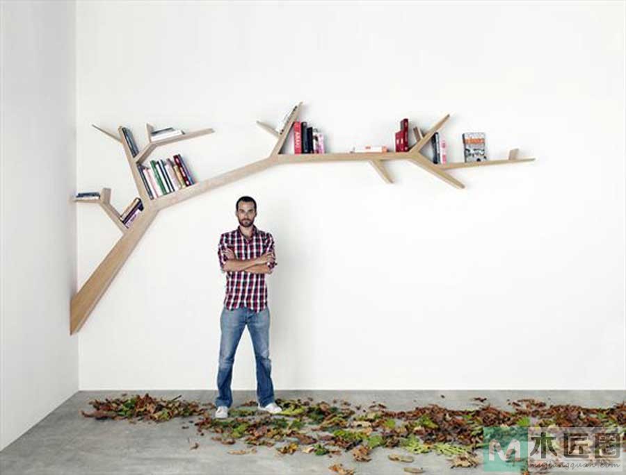 树形状书架，创意灵感来自树枝姿态