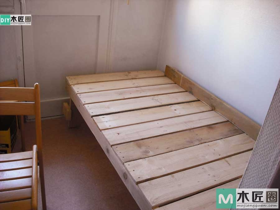 木工爱好者，简易单人折叠床的diy制作