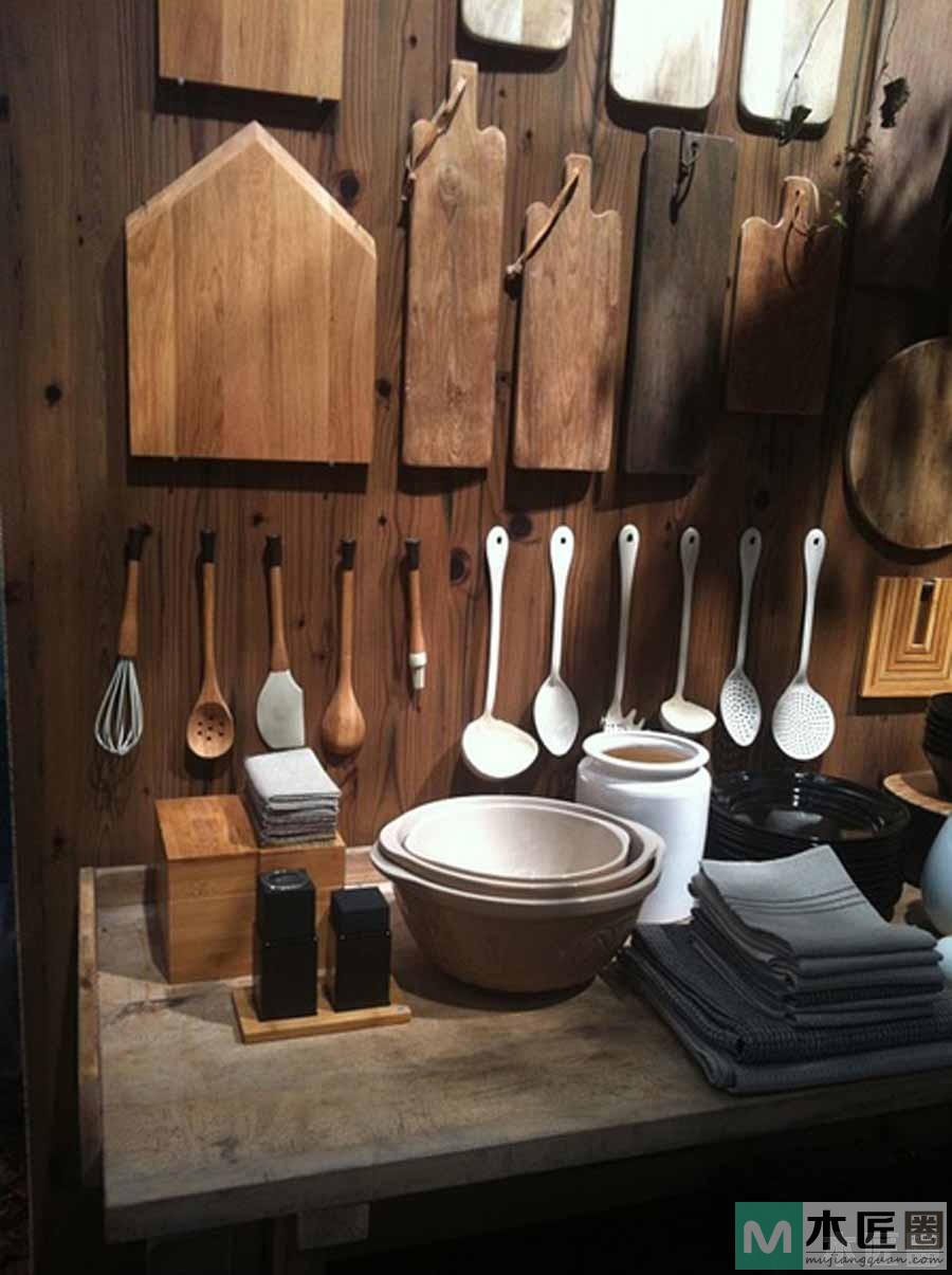 英国设计师设计的厨房用具，再现纯天然质感木质厨房用品