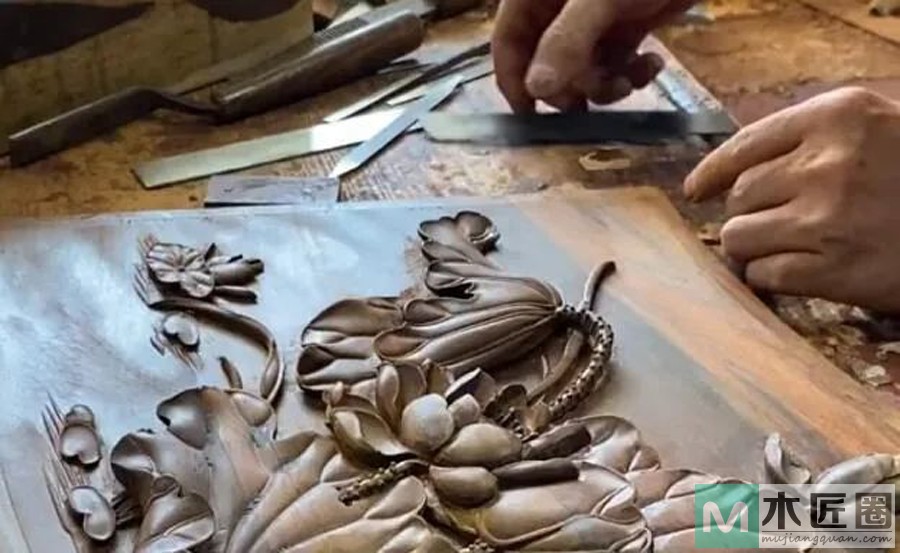手艺与机械：如何区分手工刻与机器雕刻？