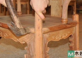 古代没有现代木工胶情况下，家具中榫卯制作是用什么胶？