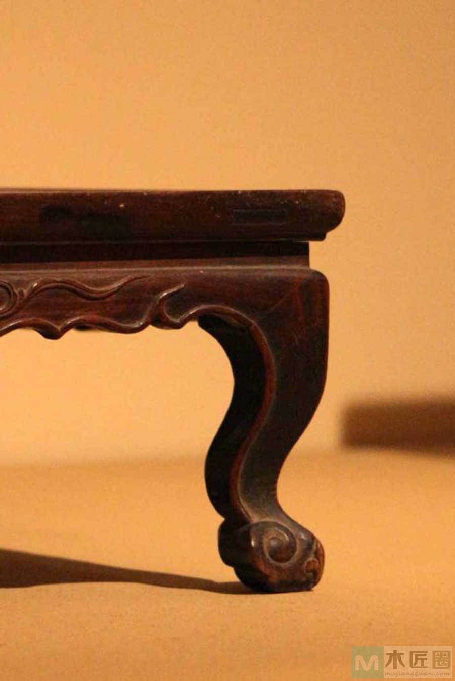 明式家具与民俗家具，继承并发扬了宋代文人家具的风骨
