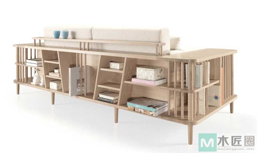 拥有一个可以收纳沙发，可以叠加的小边桌，释放客厅面积