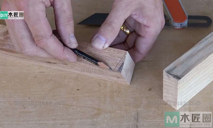 图解制作过程，榫卯结构之燕尾榫的110度板端边接方法