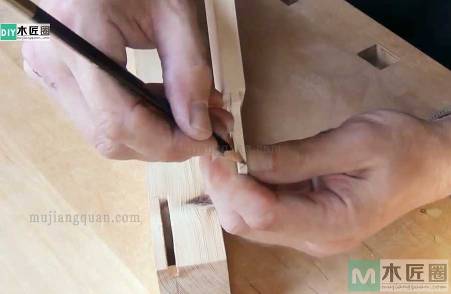 怎样用传统的榫卯结构，作为实木桌的衔接方式