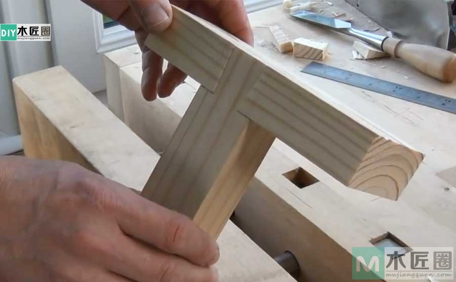 榫卯结构是藏在木头里的灵魂，诠释斜锥燕尾榫的工艺图解