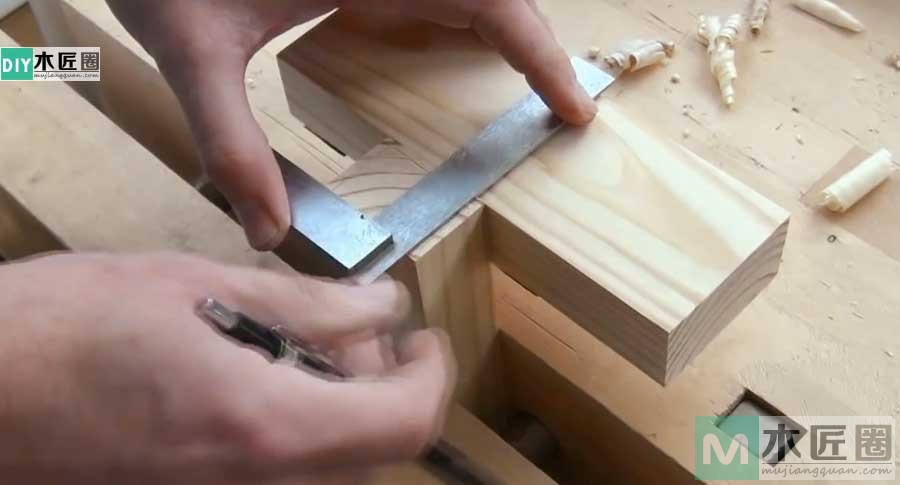 榫卯结构是藏在木头里的灵魂，诠释斜锥燕尾榫的工艺图解