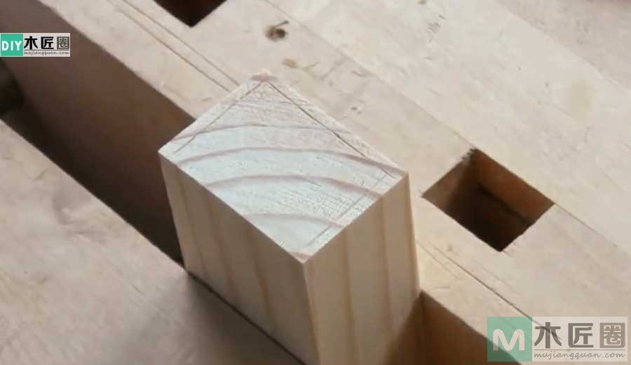 榫卯结构是藏在木头里的灵魂，诠释斜锥燕尾榫的工艺图解