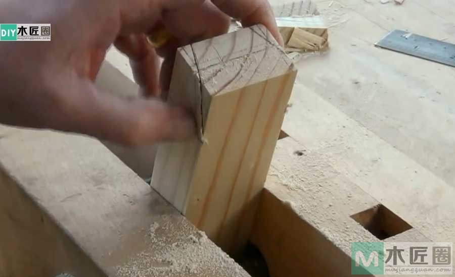 榫卯结构是藏在木头里的灵魂，诠释斜锥燕尾榫的工艺图解