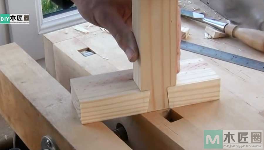 榫卯结构是藏在木头里的灵魂，诠释斜锥燕尾榫的工艺图解