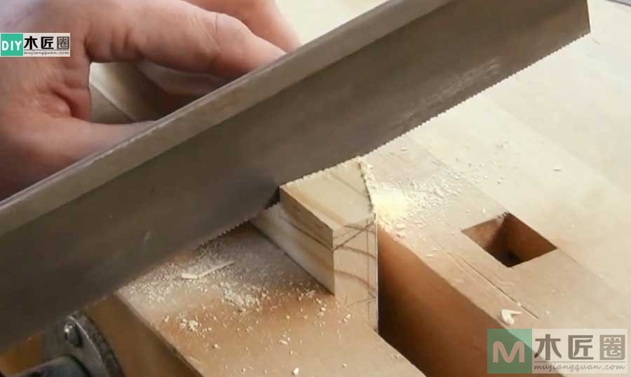 榫卯结构是藏在木头里的灵魂，诠释斜锥燕尾榫的工艺图解