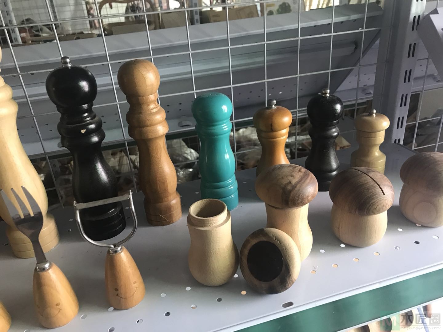 木碗钻孔机，圆环、木盖、木杯子生产工具