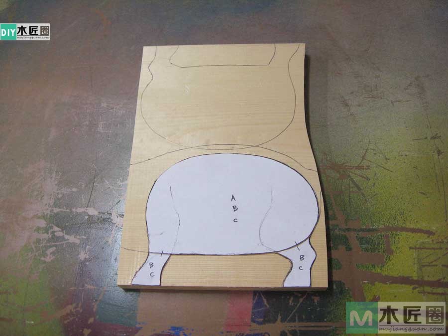 零基础木工diy，学雕刻小木猪储蓄罐的方法