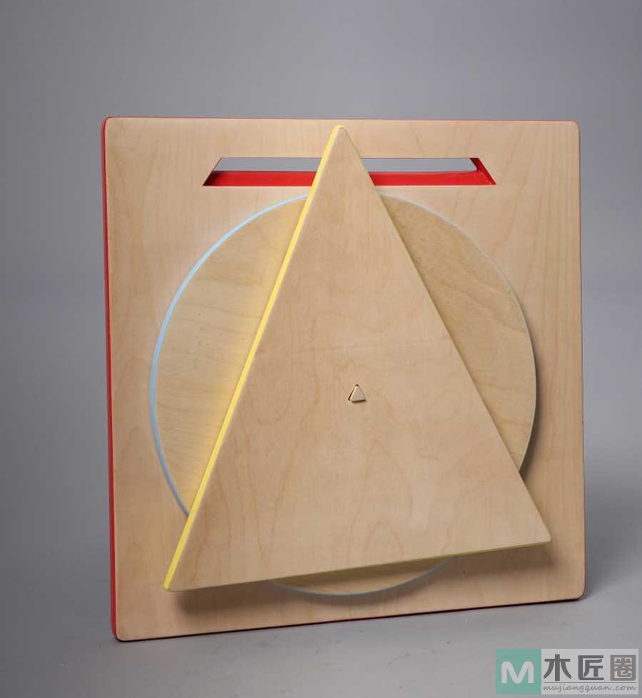 几何积木凳子，节约空间的巧妙拼接