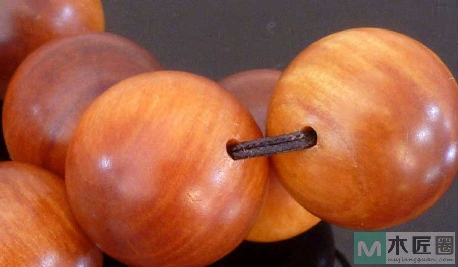 血龙木手串用的究竟是什么木头？如何鉴别血龙木真假？