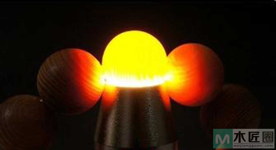 血龙木手串用的究竟是什么木头？如何鉴别血龙木真假？