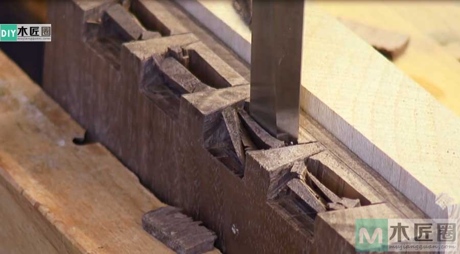 木工学徒如何从零开始，学习传统木抽屉面板的制作方法