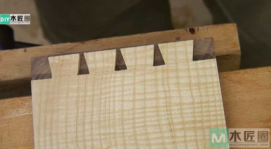 木工学徒如何从零开始，学习传统木抽屉面板的制作方法