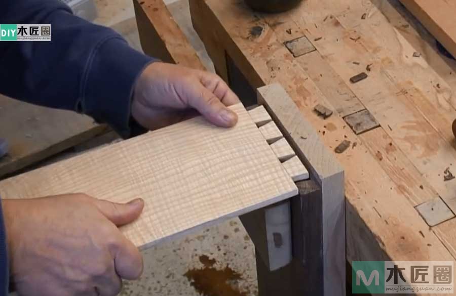 木工学徒如何从零开始，学习传统木抽屉面板的制作方法