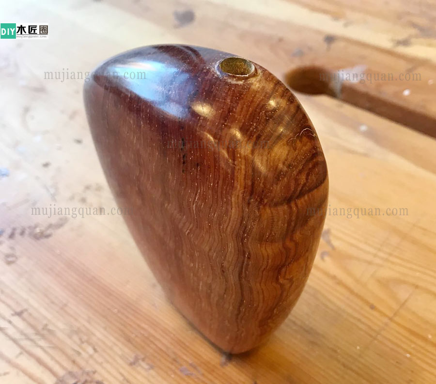 木工爱好达人，分享木质插花瓶的做法图解方法
