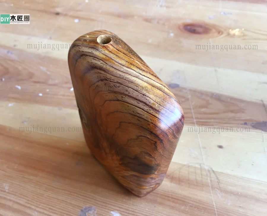 木工爱好达人，分享木质插花瓶的做法图解方法