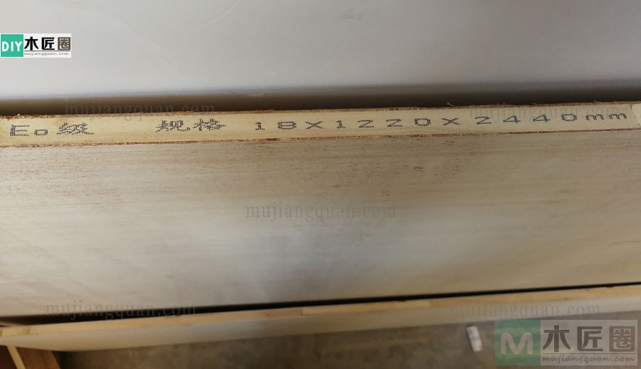 木工爱好者分享木工桌的做法教程，亮点是桌子用料（2-1）