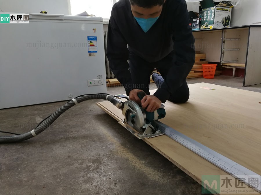 木工爱好者分享木工桌的做法教程，亮点是桌子用料（2-1）