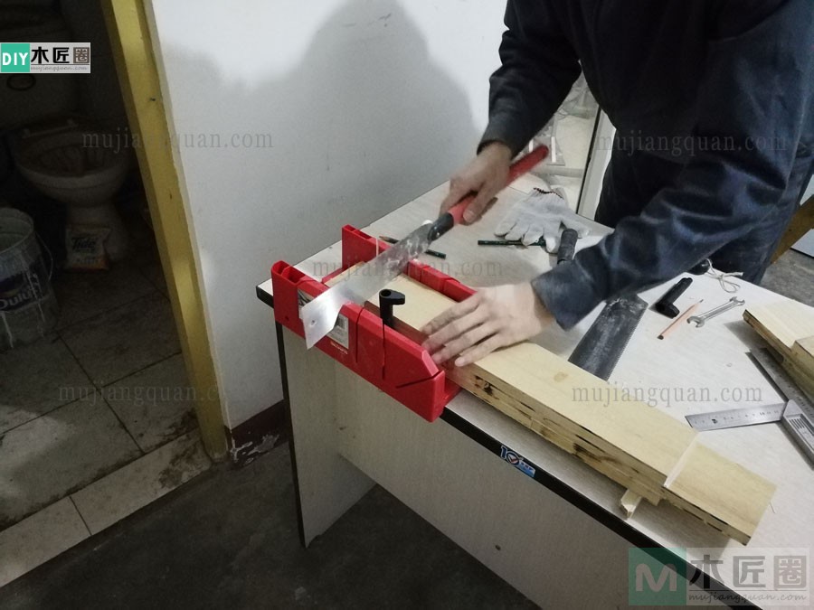 木工爱好者分享木工桌的做法教程，亮点是桌子用料（2-1）
