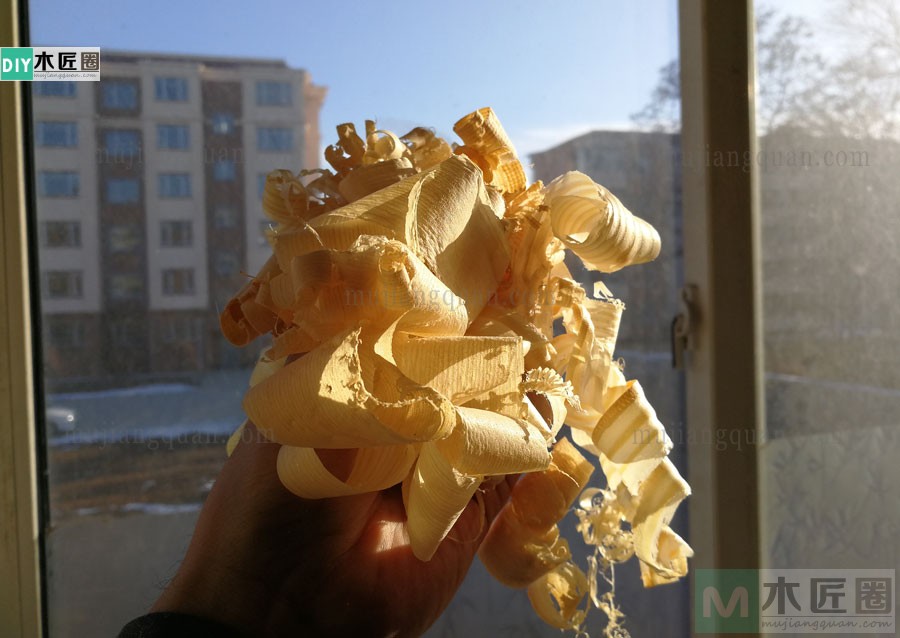 木工爱好者分享木工桌的做法教程，亮点是桌子用料（2-1）