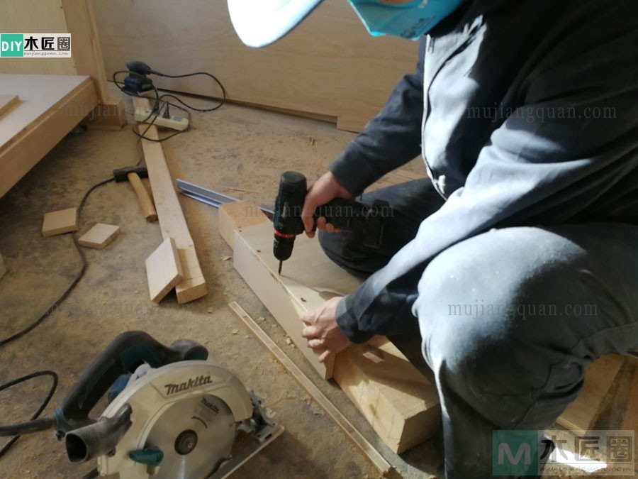 木工爱好者分享木工桌的做法教程，亮点是桌子用料（2-1）