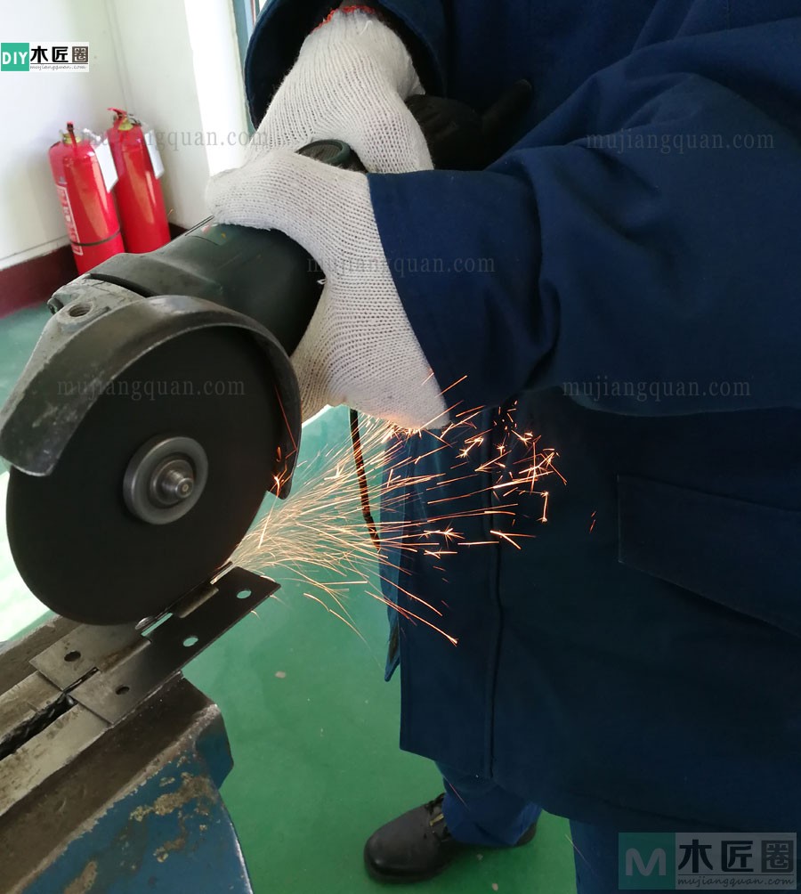 木工爱好者分享木工桌的做法教程，亮点是桌子用料（2-1）