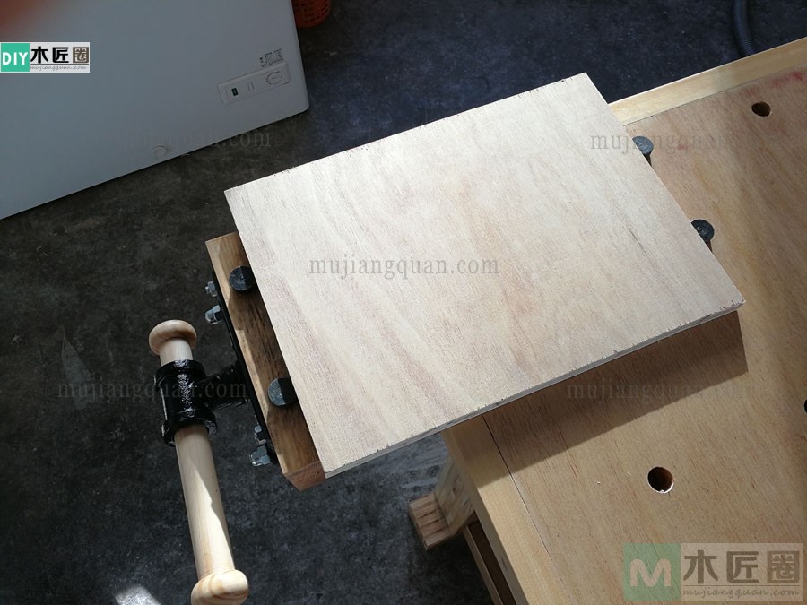 木工爱好者分享木工桌的做法教程，亮点是桌子用料（2-2）
