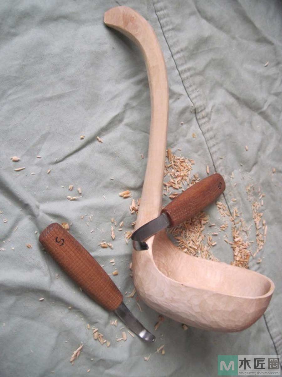 木工爱好者，图解手工制作木汤勺的方法