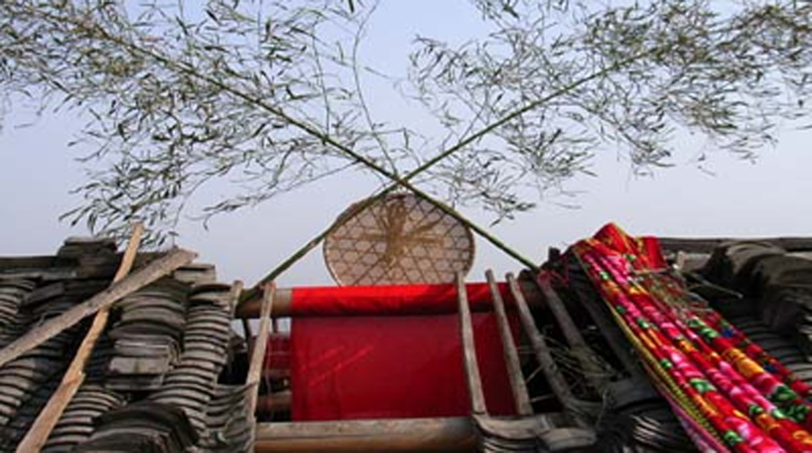 农村新房上梁有什么讲究，木匠师傅祭梁口诀有哪些？