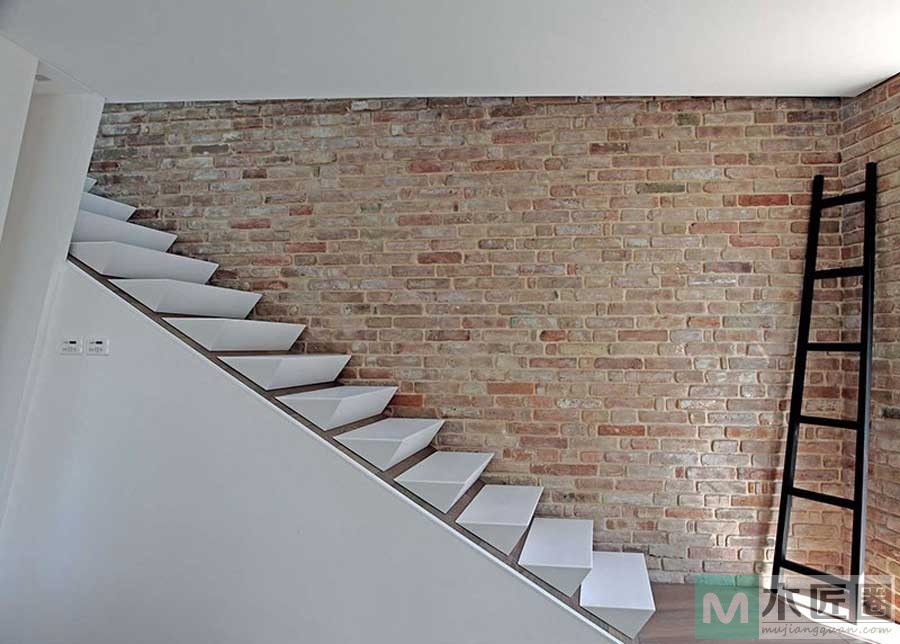 10款超赞无扶手楼梯，绝对经典装修！