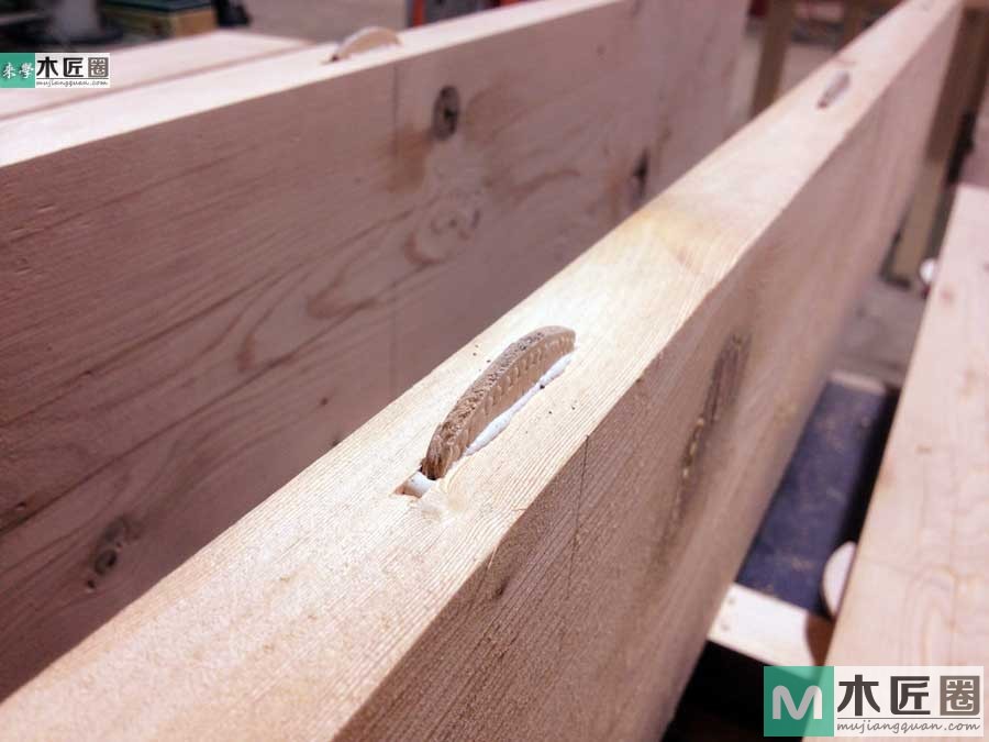 木工爱好者diy图解教学，最简易实木餐桌制作过程