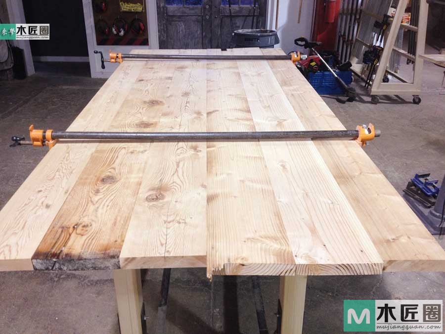 木工爱好者diy图解教学，最简易实木餐桌制作过程