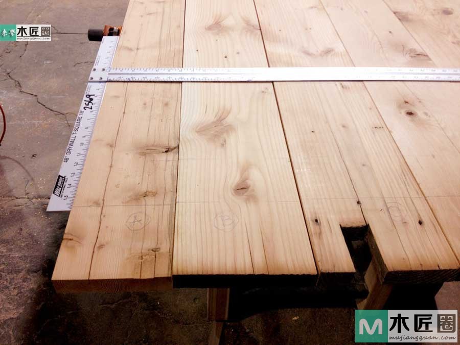 木工爱好者diy图解教学，最简易实木餐桌制作过程