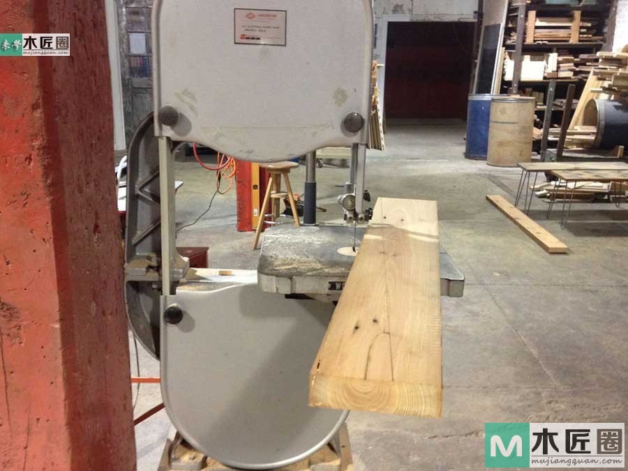 木工爱好者diy图解教学，最简易实木餐桌制作过程