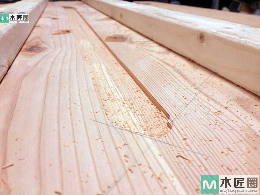 木工爱好者diy图解教学，最简易实木餐桌制作过程