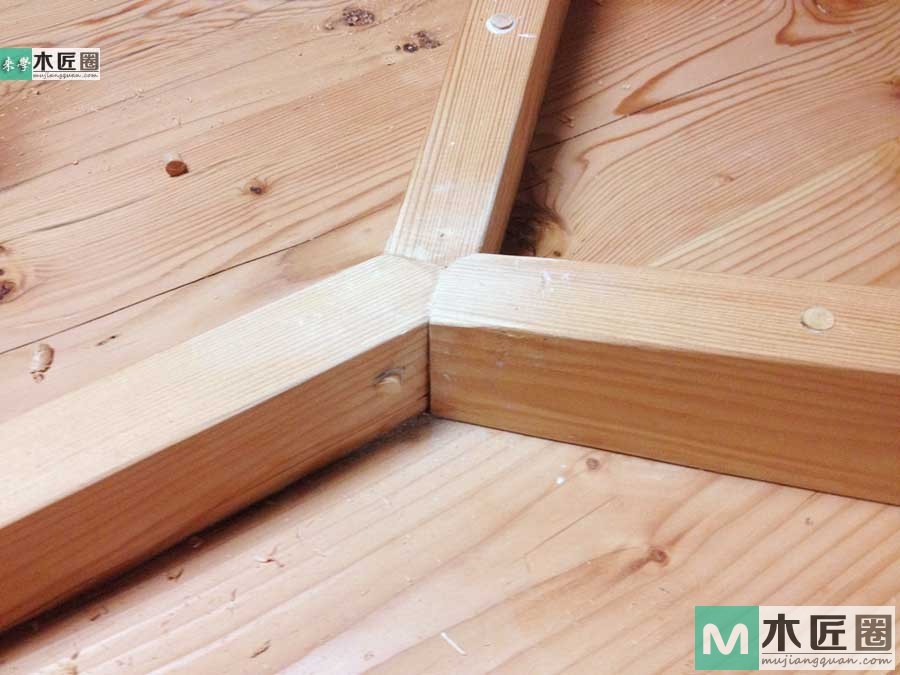 木工爱好者diy图解教学，最简易实木餐桌制作过程