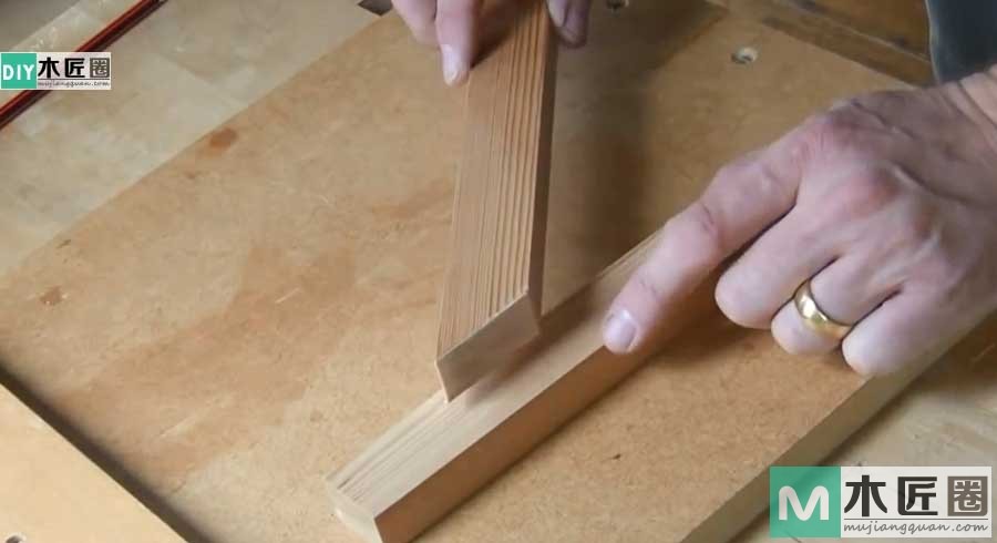 榫卯结构，是极为精巧的发明，图解斜肩榫结构的制作方法