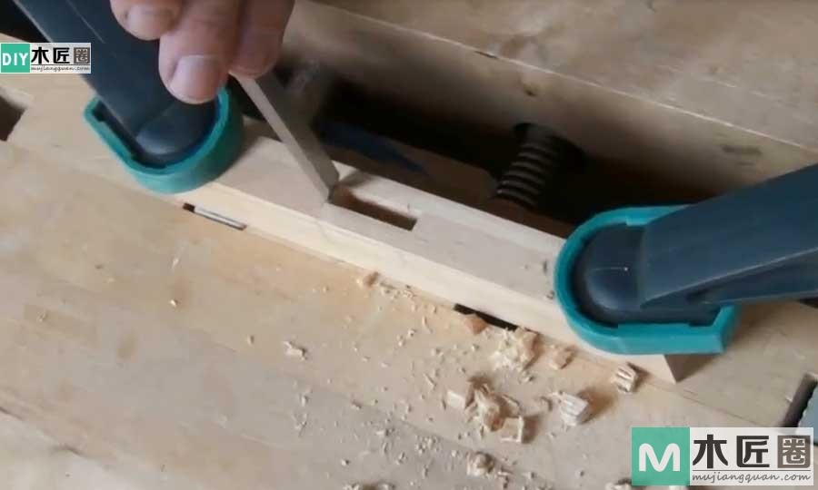 榫卯结构，是极为精巧的发明，图解斜肩榫结构的制作方法