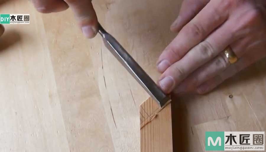 榫卯结构，是极为精巧的发明，图解斜肩榫结构的制作方法