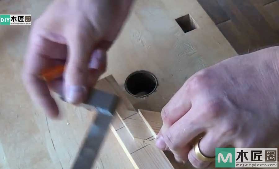 榫卯结构，是极为精巧的发明，图解斜肩榫结构的制作方法