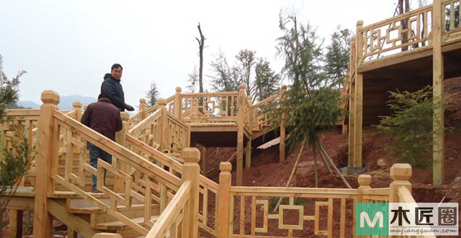 花旗松，是常用木材，用于在民宅、商业建筑等建造中